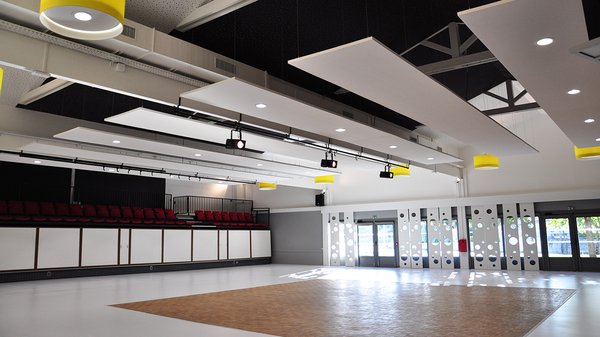 Iléana POPEA / Réhabilitation d'une salle des fêtes et construction d'un dojo à Tonnay Charente