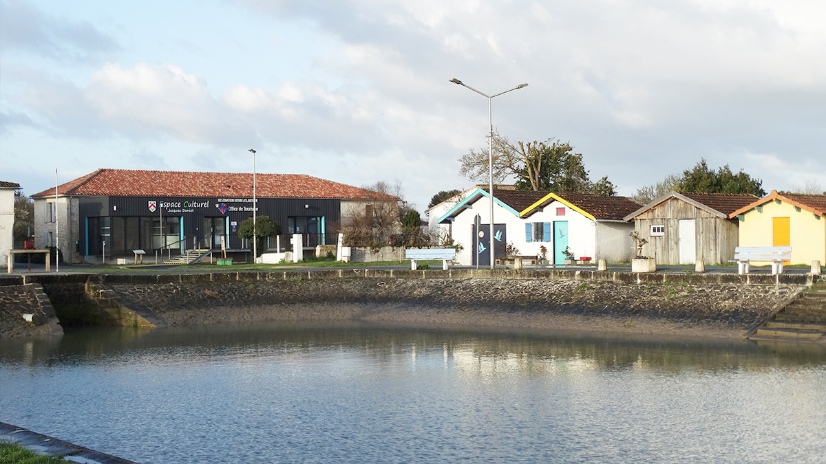 Iléana POPEA / Réhabilitation et extension d'un pôle culturel à L'Eguillle-sur-Seudre