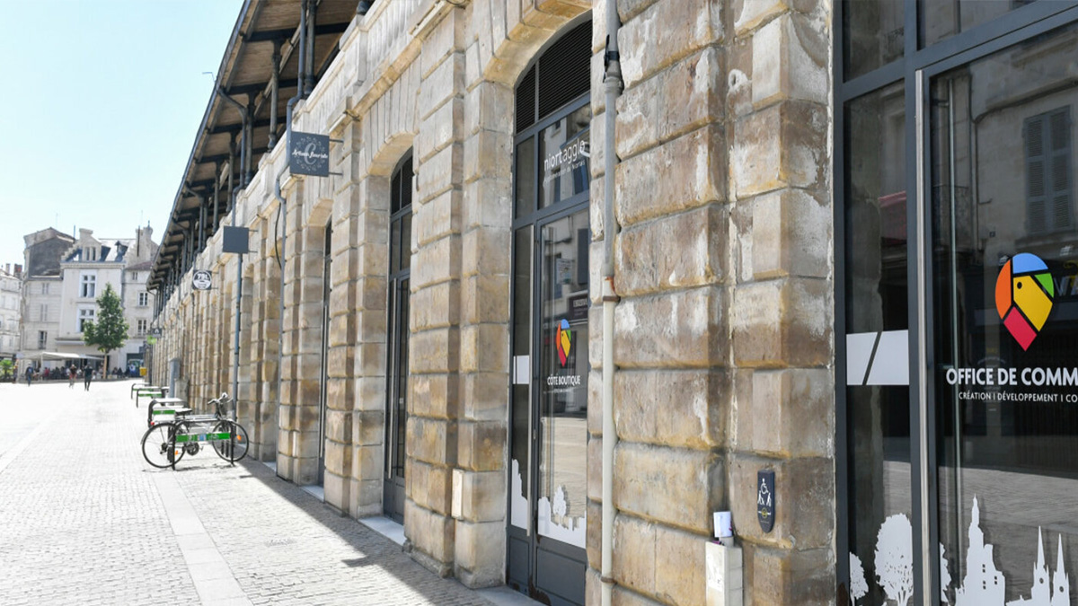 Iléana POPEA / Réhabilitation des commerces de la rue Brisson à Niort